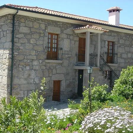 Κατάλυμα σε φάρμα Quinta D'arroteia *