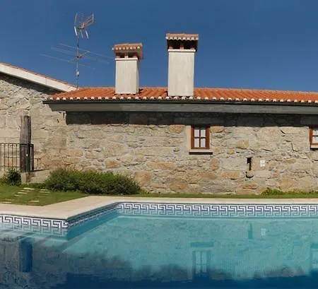 Alojamento de Turismo Rural Quinta D'arroteia *